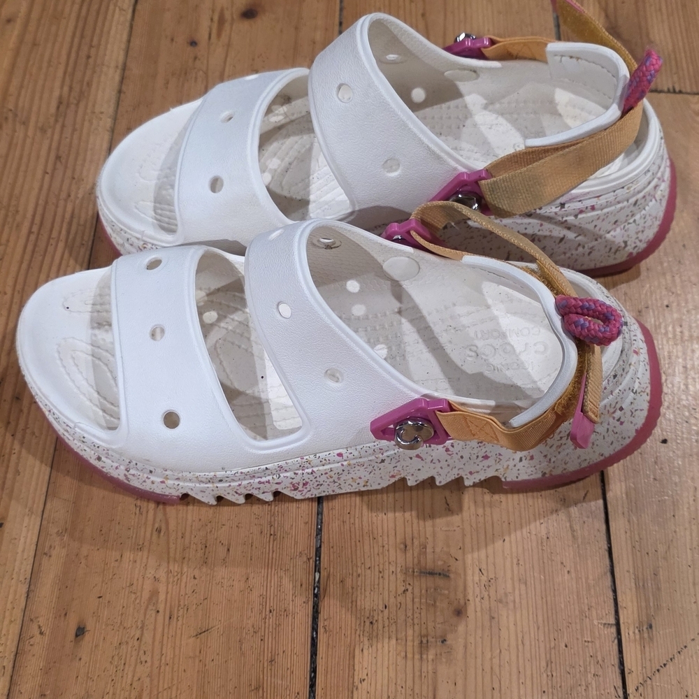 CROCS White and Pink Women's Sandals - Picture 3 of 7